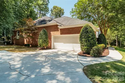 9425 Briarwick Lane, Charlotte, NC 28277 - Photo 22