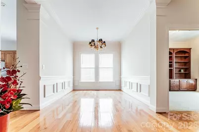 9425 Briarwick Lane, Charlotte, NC 28277 - Photo 14
