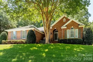 9425 Briarwick Ln, Charlotte, NC 28277 - Photo 1