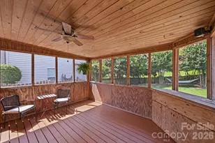 8918 Magennis Grove Ct, Charlotte, NC 28216 - Photo 4