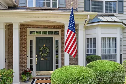 8918 Magennis Grove Court, Charlotte, NC 28216 - Photo 2