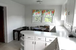 107 W Concord St, Morganton, NC 28655 - Photo 6