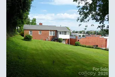 107 W Concord Street, Morganton, NC 28655 - Photo 16