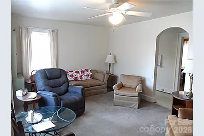 107 W Concord Street, Morganton, NC 28655 - Photo 2