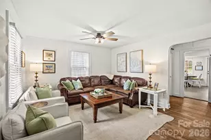 3225 Commonwealth Ave, Charlotte, NC 28205 - Photo 4
