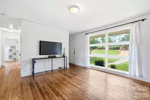 4227 Cheltenham Rd, Charlotte, NC 28211 - Photo 4