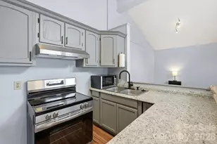 65 Spencer St, Clyde, NC 28721 - Photo 18