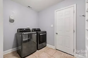7111 Cedar Lake Ct, Charlotte, NC 28226 - Photo 20
