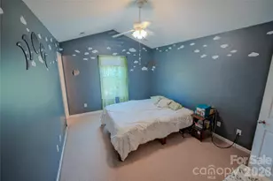 7 Dogwood Ln, Asheville, NC 28803 - Photo 18