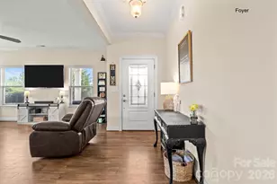 11261 Island View Ln, Lancaster, SC 29720 - Photo 10