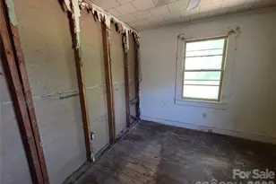 10 Wilson Ave, Great Falls, SC 29055 - Photo 16