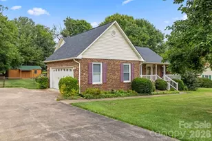 105 Spurgen Dr, Kings Mountain, NC 28086 - Photo 2