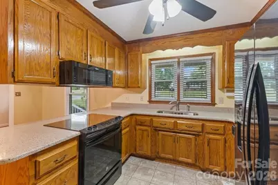 105 Spurgen Drive, Kings Mountain, NC 28086 - Photo 8