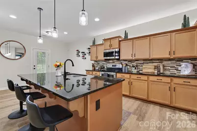 15109 Ockeechobee Court, Mint Hill, NC 28227 - Photo 8
