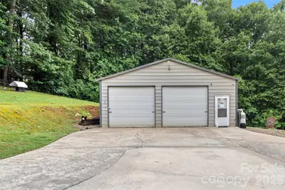 303 Alexander Drive, North Wilkesboro, NC 28659 - Photo 40