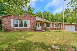 287 Robertson Dr, Old Fort, NC 28762 - Photo 6