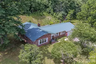 287 Robertson Dr, Old Fort, NC 28762 - Photo 2