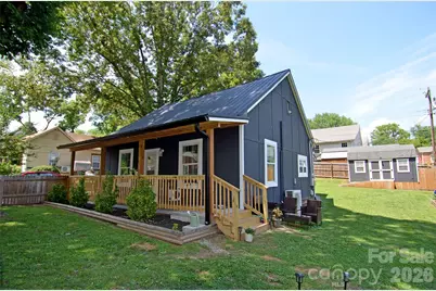 120 7th Street #20, Marion, NC 28752 - Photo 2