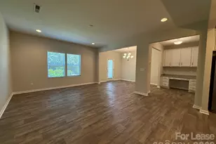 5918 River Mdw Ct, Charlotte, NC 28213 - Photo 2