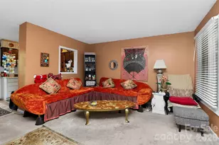 1906 Meadowlark Ln, Charlotte, NC 28210 - Photo 6