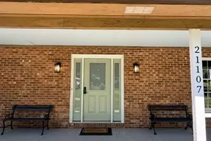 21107 Island Forest Dr, Cornelius, NC 28031 - Photo 1