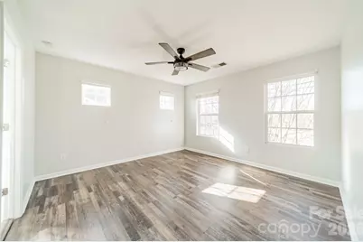 18426 W Catawba Avenue, Cornelius, NC 28031 - Photo 18