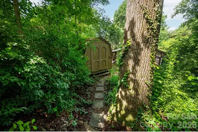 15 and 16 Cottage Drive, Asheville, NC 28805 - Photo 32