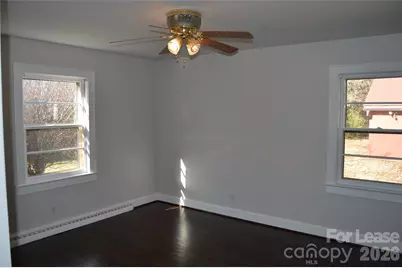 1225 Davie Avenue, Statesville, NC 28677 - Photo 10