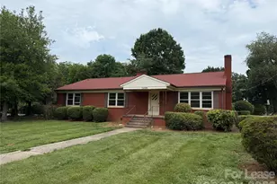 1225 Davie Ave, Statesville, NC 28677 - Photo 1