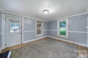 115 Lippard St, Statesville, NC 28677 - Photo 4