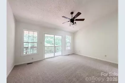 221 Grandview Drive, Statesville, NC 28677 - Photo 4