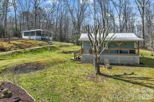 46 S Kimiko Ln, Balsam Grove, NC 28708 - Photo 2
