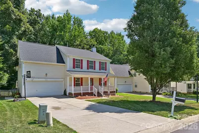9338 Golden Pond Drive, Charlotte, NC 28269 - Photo 2