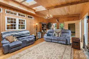 115 Barton Rd, Brevard, NC 28712 - Photo 8