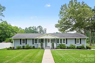 277 Westerwood Dr, Rock Hill, SC 29732 - Photo 2