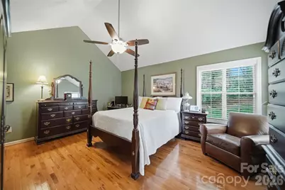 5666 Gold Creek Bay Drive, Hickory, NC 28601 - Photo 26