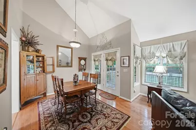 5666 Gold Creek Bay Drive, Hickory, NC 28601 - Photo 16