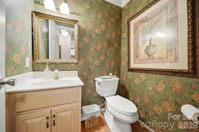 5666 Gold Creek Bay Drive, Hickory, NC 28601 - Photo 38