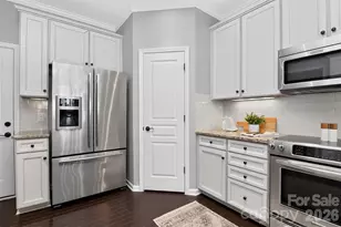 6629 Portland Rose Ln, Charlotte, NC 28210 - Photo 8