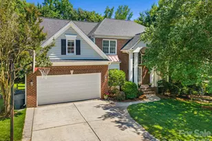 2733 Providence Spring Ln, Charlotte, NC 28270 - Photo 42