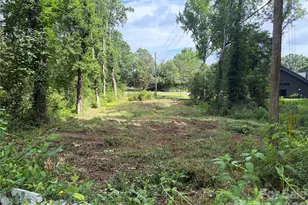 605 Shiloh Rd, Statesville, NC 28677 - Photo 1