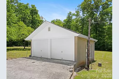 1230 Dana Road, Hendersonville, NC 28792 - Photo 8