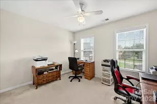 10604 Knight Castle Dr, Charlotte, NC 28277 - Photo 38