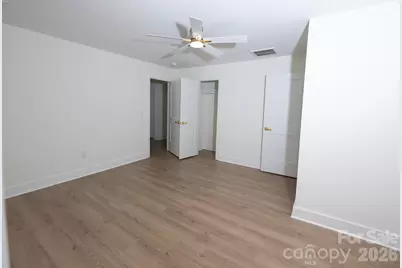 5306 Wales Street, Charlotte, NC 28269 - Photo 16