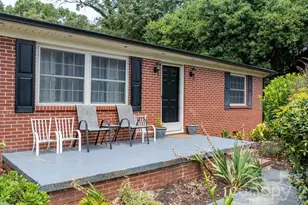 1809 31st St NE, Hickory, NC 28601 - Photo 2