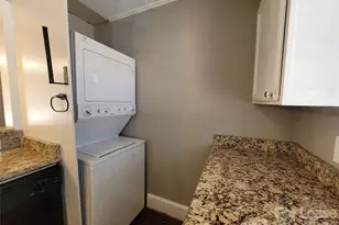 214 Salisbury Rd, Statesville, NC 28677 - Photo 8