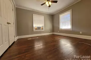 214 Salisbury Rd, Statesville, NC 28677 - Photo 10