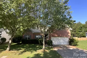 18418 Torrence Chapel Estates Cir, Cornelius, NC 28031 - Photo 1
