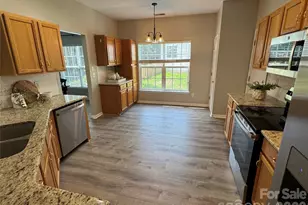 18418 Torrence Chapel Estates Cir, Cornelius, NC 28031 - Photo 6