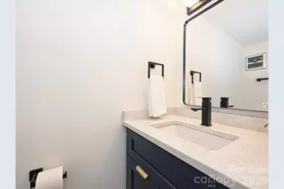 6810 Farmingdale Drive, Charlotte, NC 28212 - Photo 12